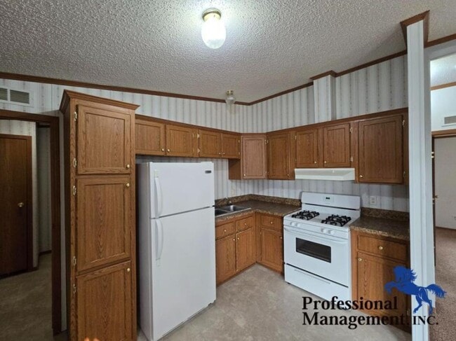 Building Photo - 2 bedroom in Billings MT 59105