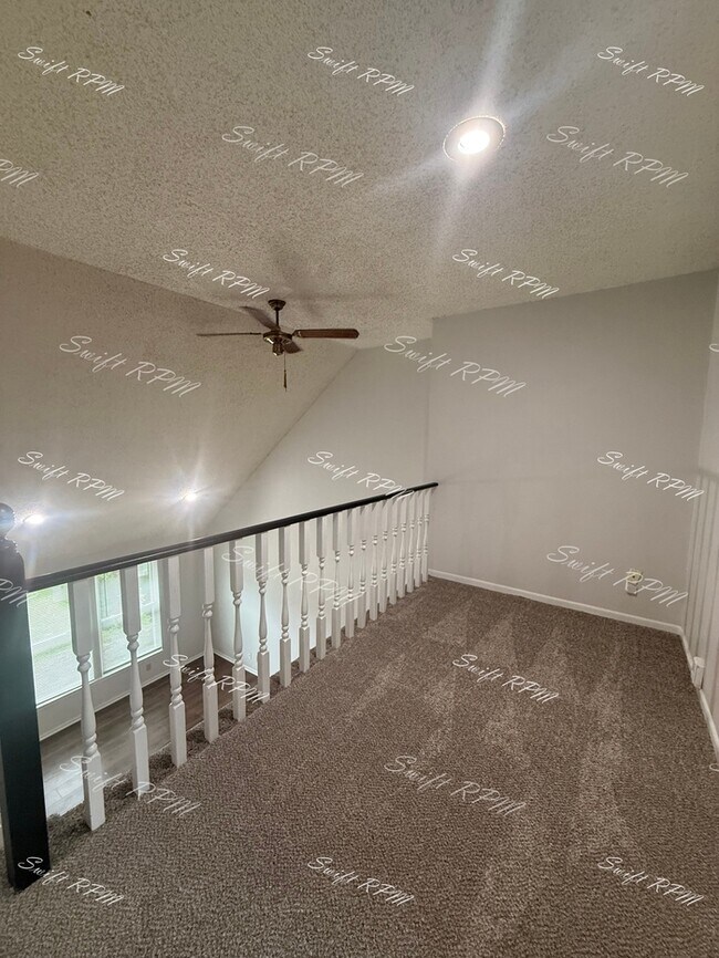 Building Photo - 6704 W 150th St