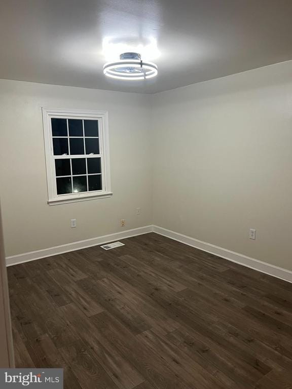 Building Photo - 2021 Chadwick Terrace