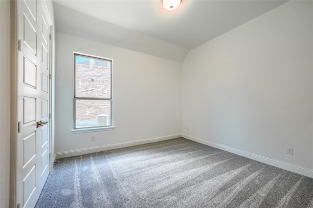 Building Photo - 4304 Glen Rose St