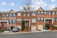 Building Photo - 10914 Gallier St