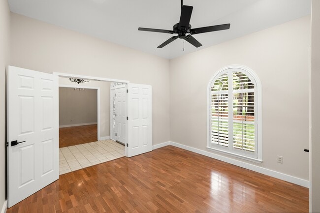 Building Photo - 1300 Windward Cir