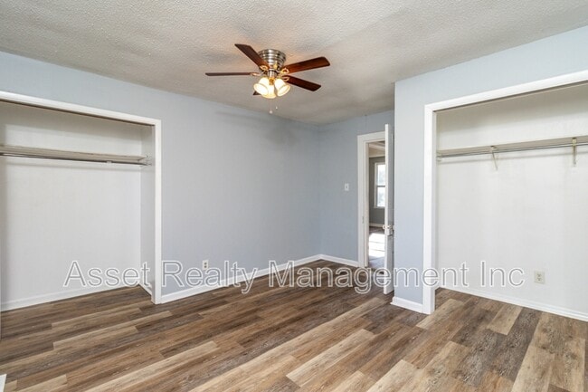 Building Photo - 3023 Rector St