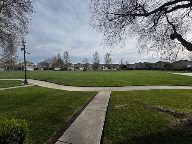 Building Photo - 8224 Shay Cir