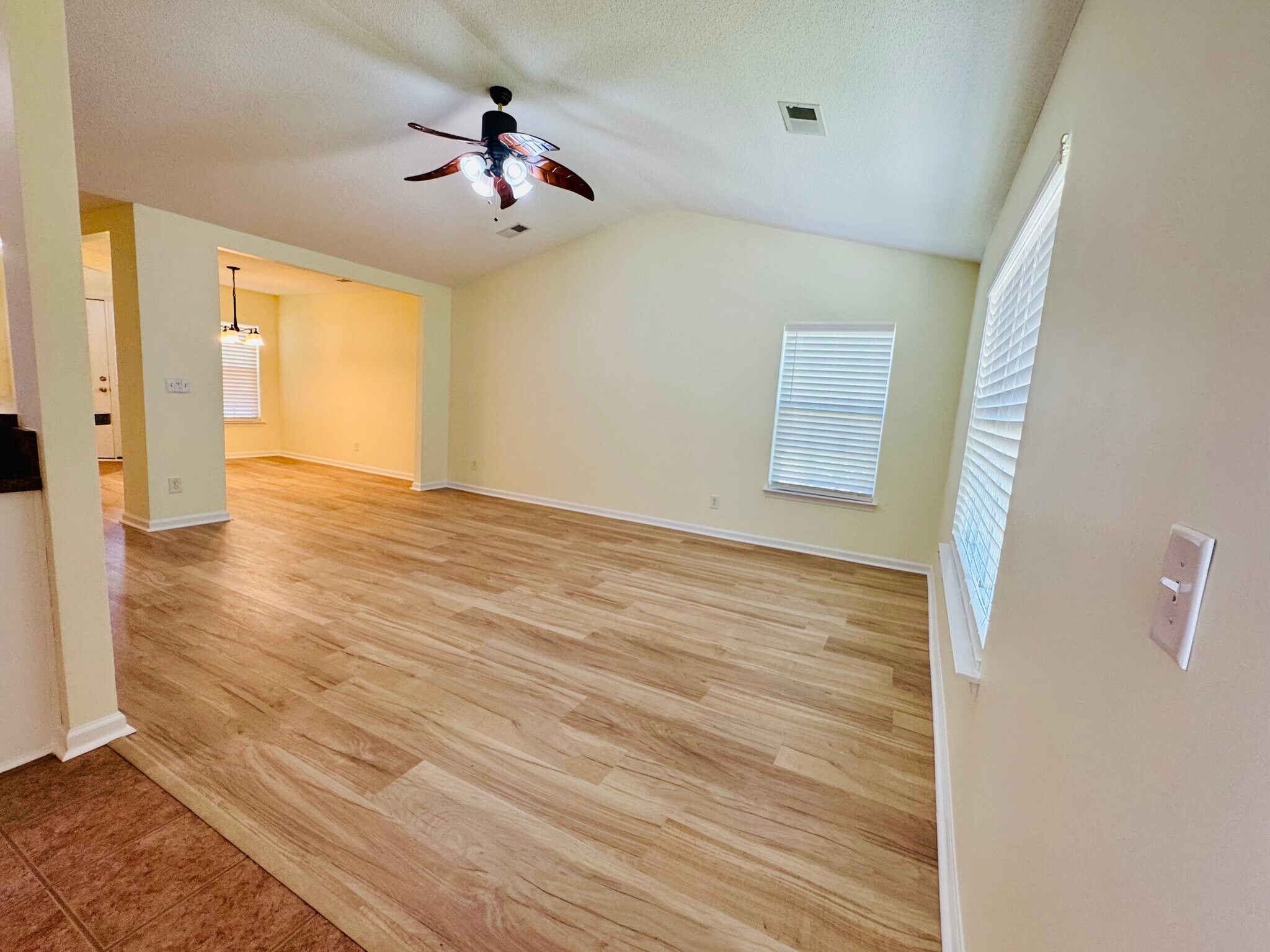 Building Photo - 188 Tibton Cir