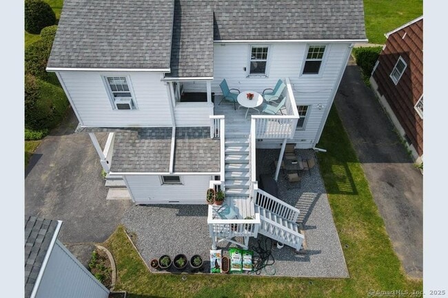 Building Photo - 20 Scofield Pl