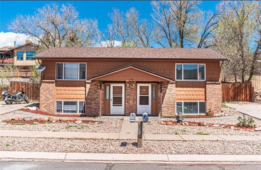 Building Photo - 1196 Magnolia St