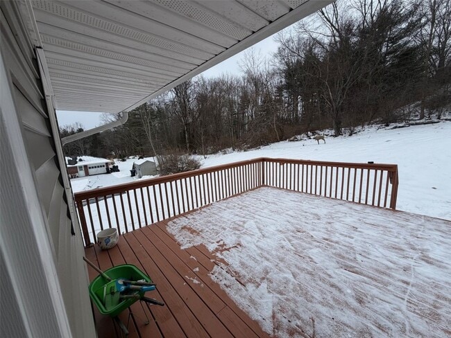 Building Photo - 17 Dover Dr