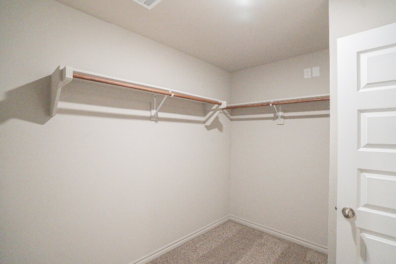 Building Photo - 2912 Firefly Dr