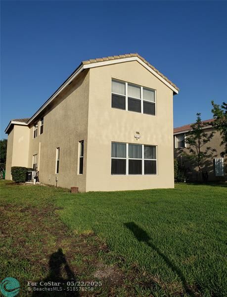 Building Photo - 2802 SW 165th Ave