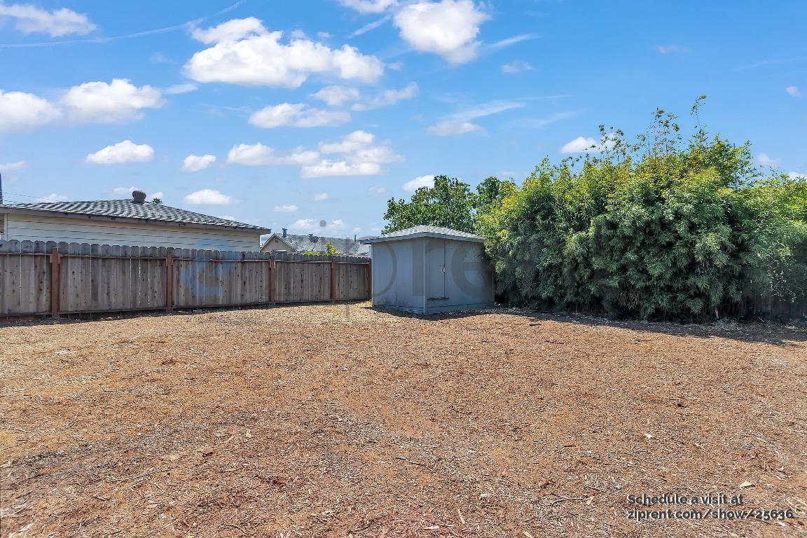 Building Photo - 2436 Andrade Ave