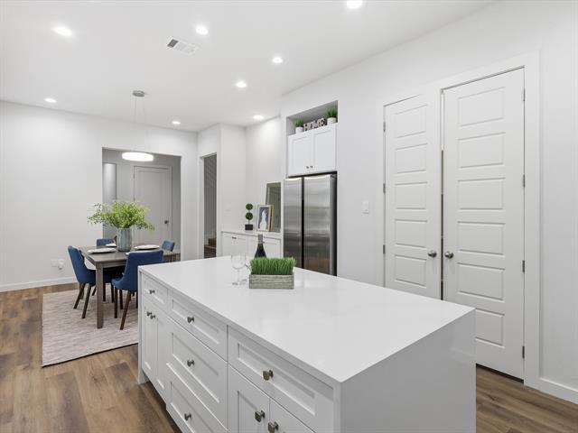 Building Photo - 1130 Shaw St