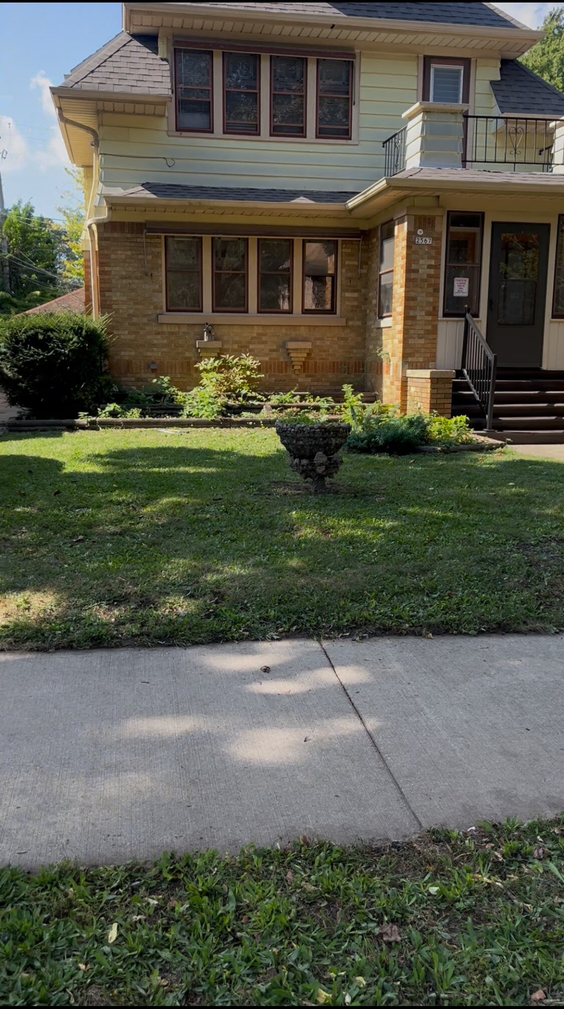 Building Photo - 2569 N 61st St