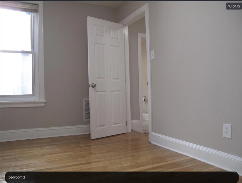 Building Photo - 3728 Midvale Ave