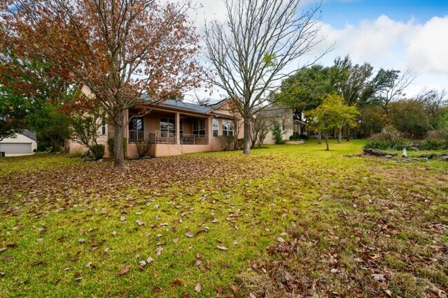 Building Photo - 107 Yaupon Ln