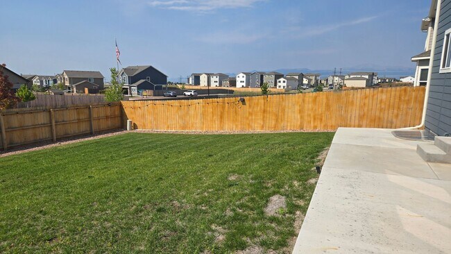 Building Photo - 11101 Willmore Dr