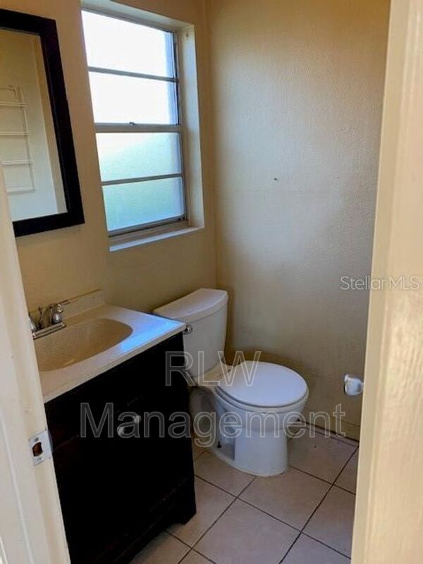 Building Photo - 37240 Beach Dr