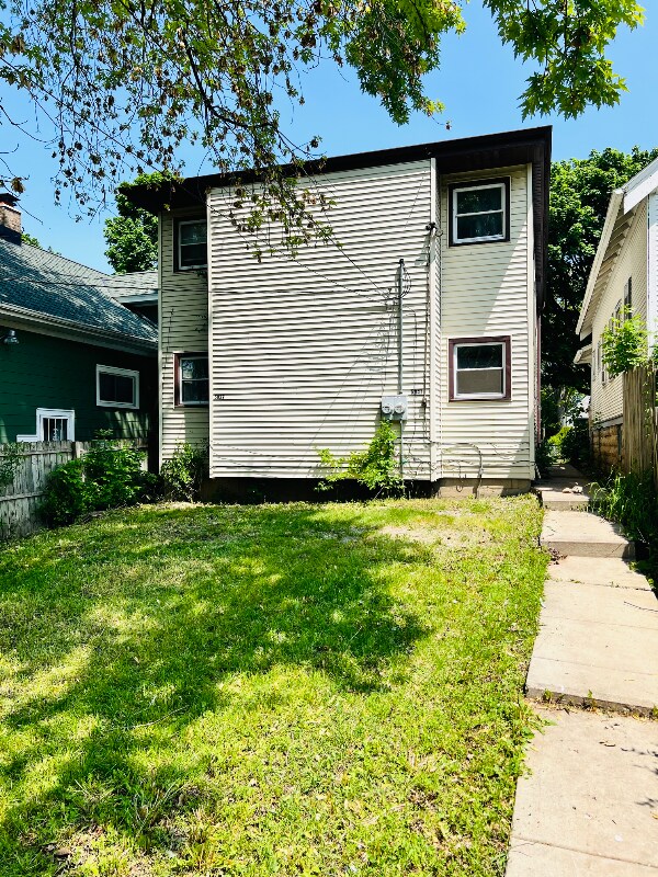 Building Photo - 5039 N 28th St