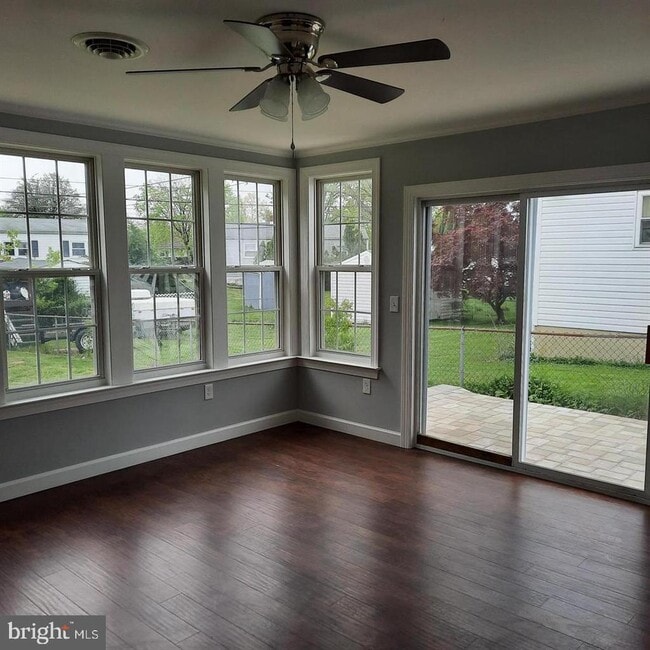 Building Photo - 63 Holden Dr