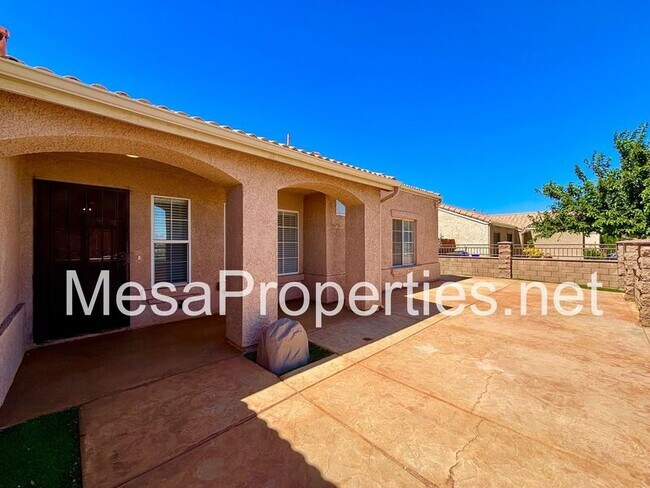 Building Photo - 16481 Silica Dr