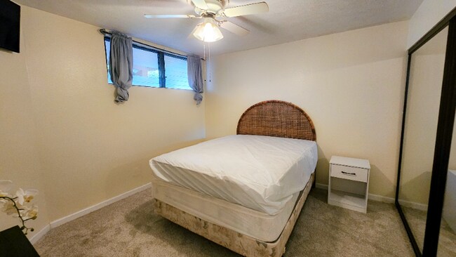 Building Photo - 75-6002-6002 Ali‘i Dr