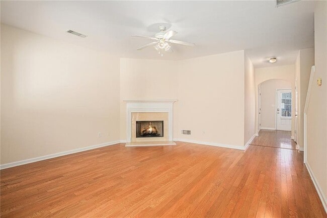 Building Photo - 2279 Hawks Bluff Trail NW