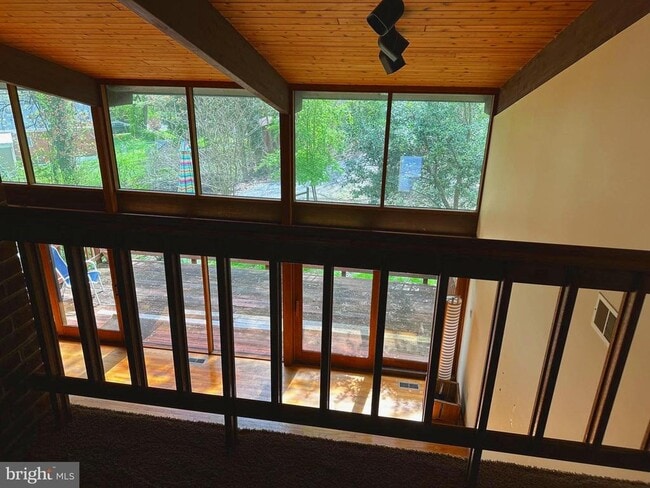 Building Photo - 6022 Munson Hill Rd