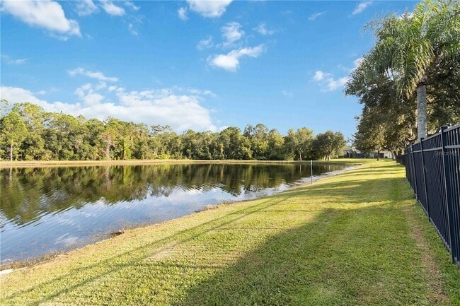 Building Photo - 9797 Portofino Dr