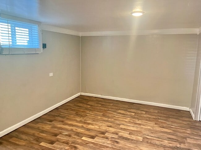 Building Photo - 4 Plex Seller Finance
