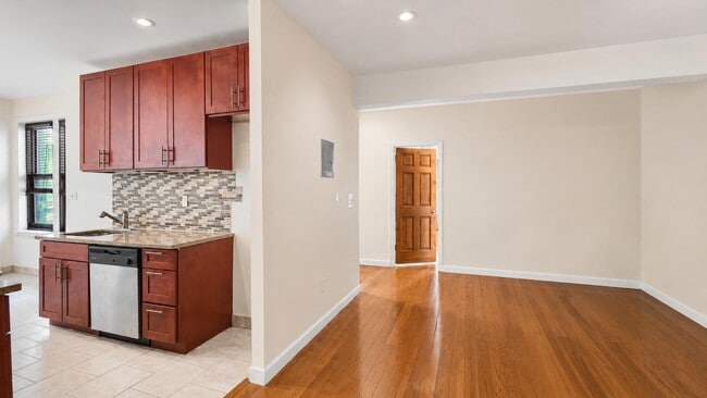 Floorplan - 30 Dongan Place