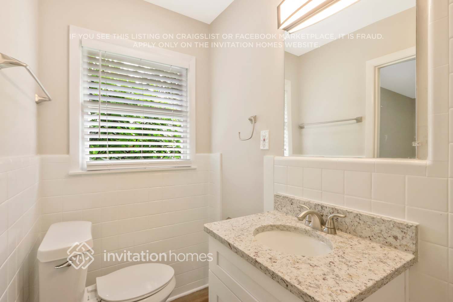 Building Photo - 2307 Ithica Dr SE
