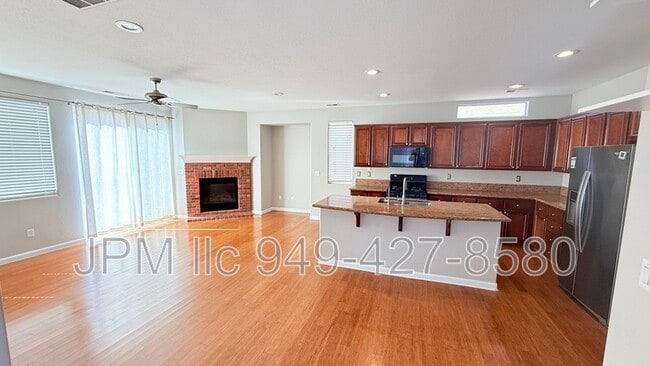 Building Photo - 1740 Granite Chief Dr
