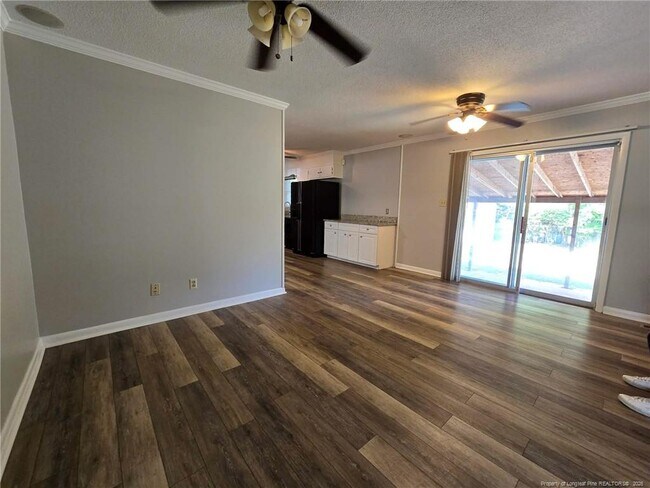 Building Photo - 5410 Laramie Ct
