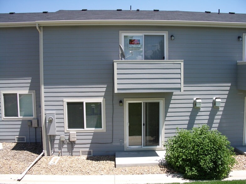 Building Photo - 1730 S Helena St