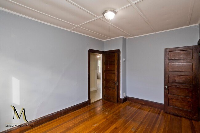 Building Photo - 43 Elmdale St
