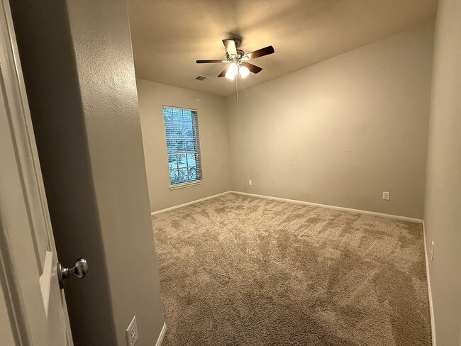 Building Photo - 14322 Heath Falls Ln