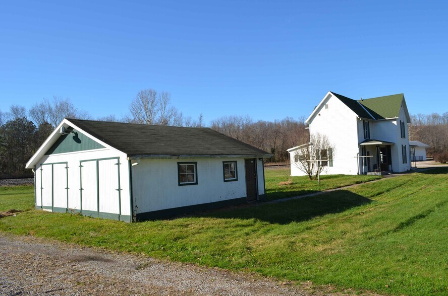 Building Photo - 48 Mound St