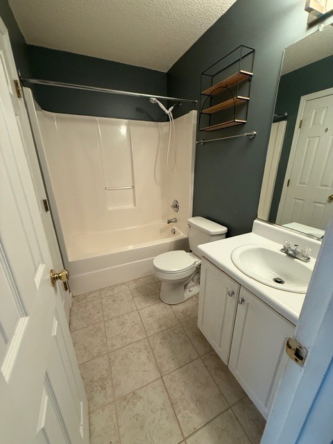 Building Photo - 1021 Old Marks Dr