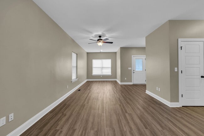 Building Photo - MLK @ Fairview I