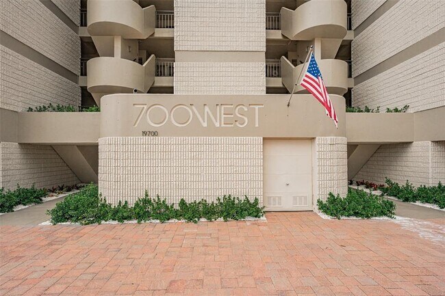 Building Photo - 19700 Gulf Blvd