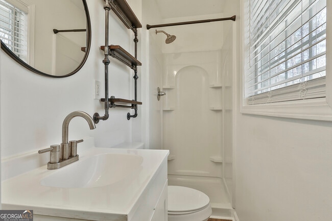 Building Photo - 2366 GA-92