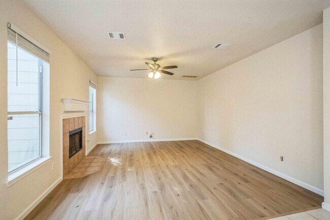 Building Photo - 3604 Bratton Heights Dr