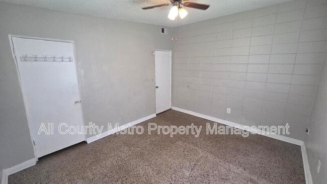 Building Photo - 1232 Linda Ln