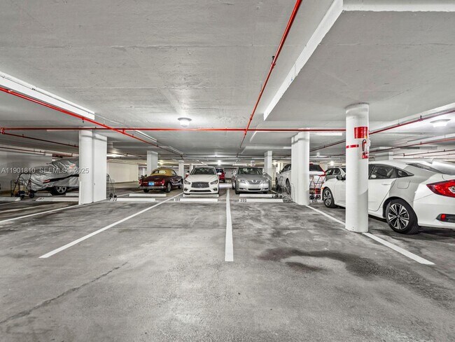 Building Photo - 600 Biltmore Way