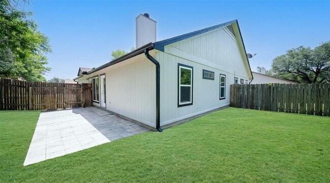 Building Photo - 339 Fantail Loop