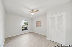 Building Photo - 6302 Handsome Lake Dr