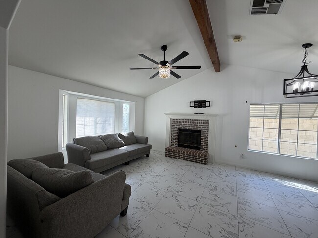 Building Photo - 5310 Summer Cypress Dr