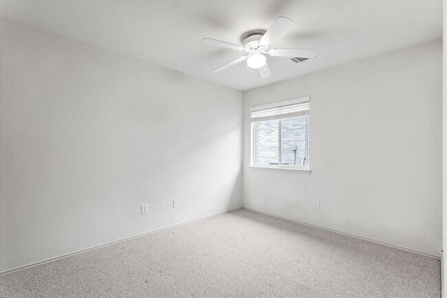 Building Photo - 14513 Spearmint Tea Trail