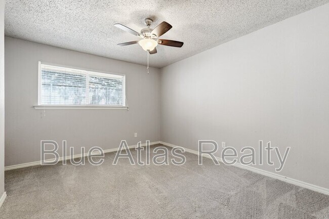Building Photo - 3304 Big Horn Trail