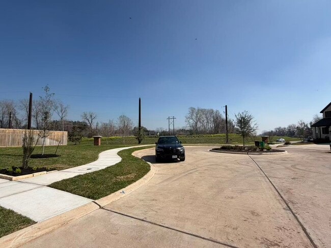 Building Photo - 4014 Colony Ln